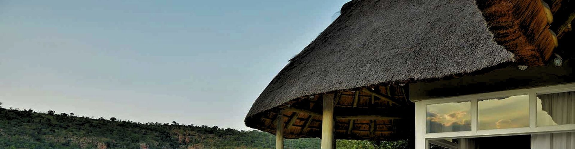 Clifftop Exclusive Safari Hideaway